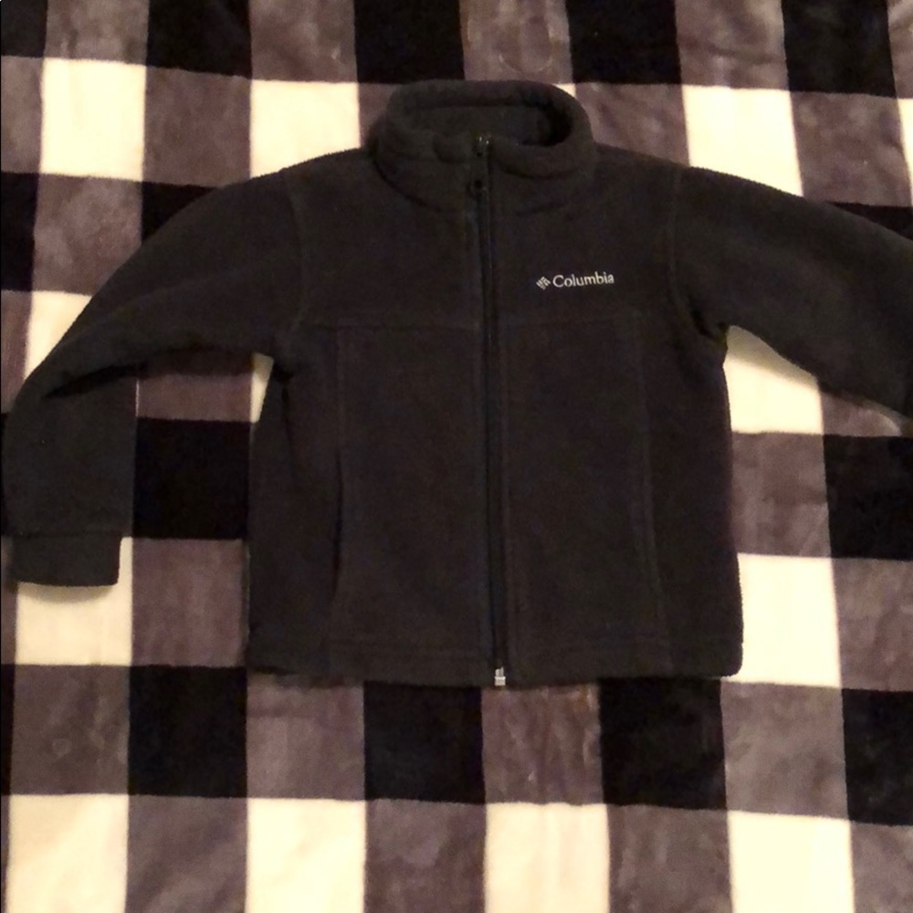 💥4 for $20💥 Black fleece Columbia jacket
